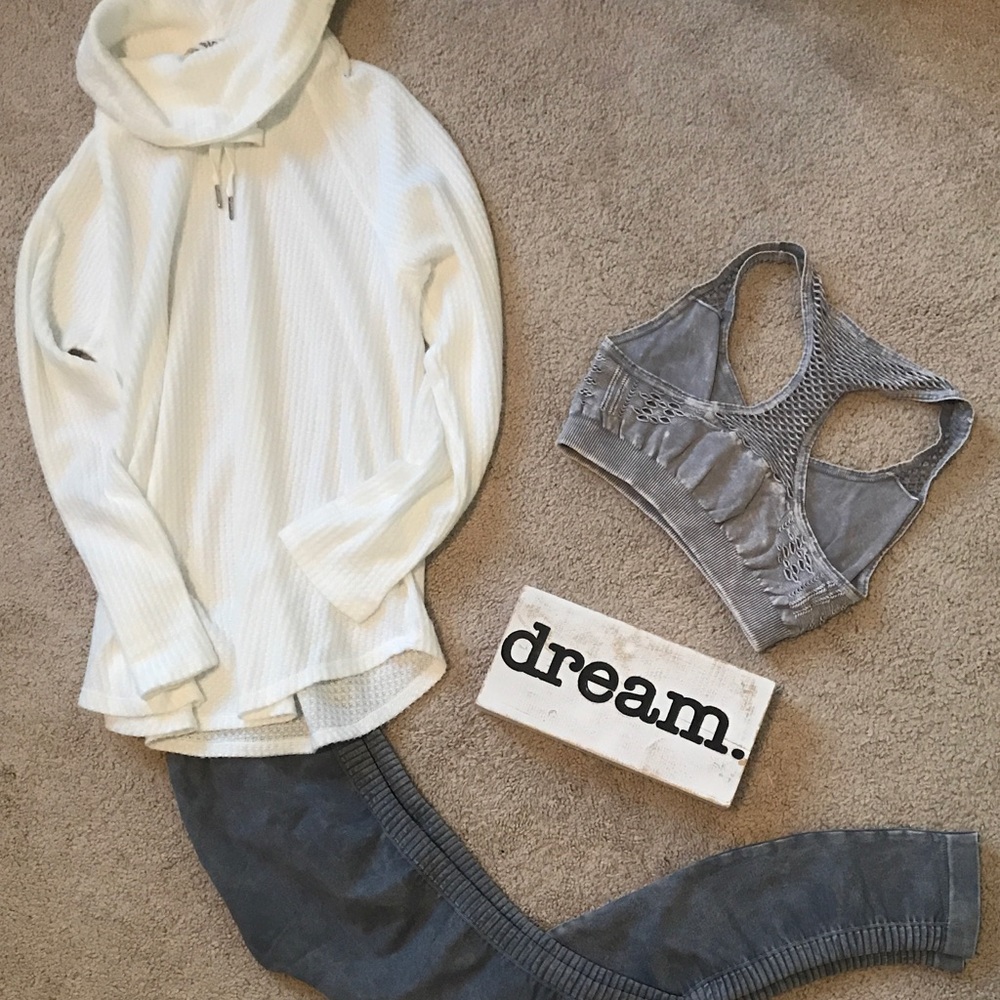 White Cowl Neck Pullover Top - Picture 3 of 8